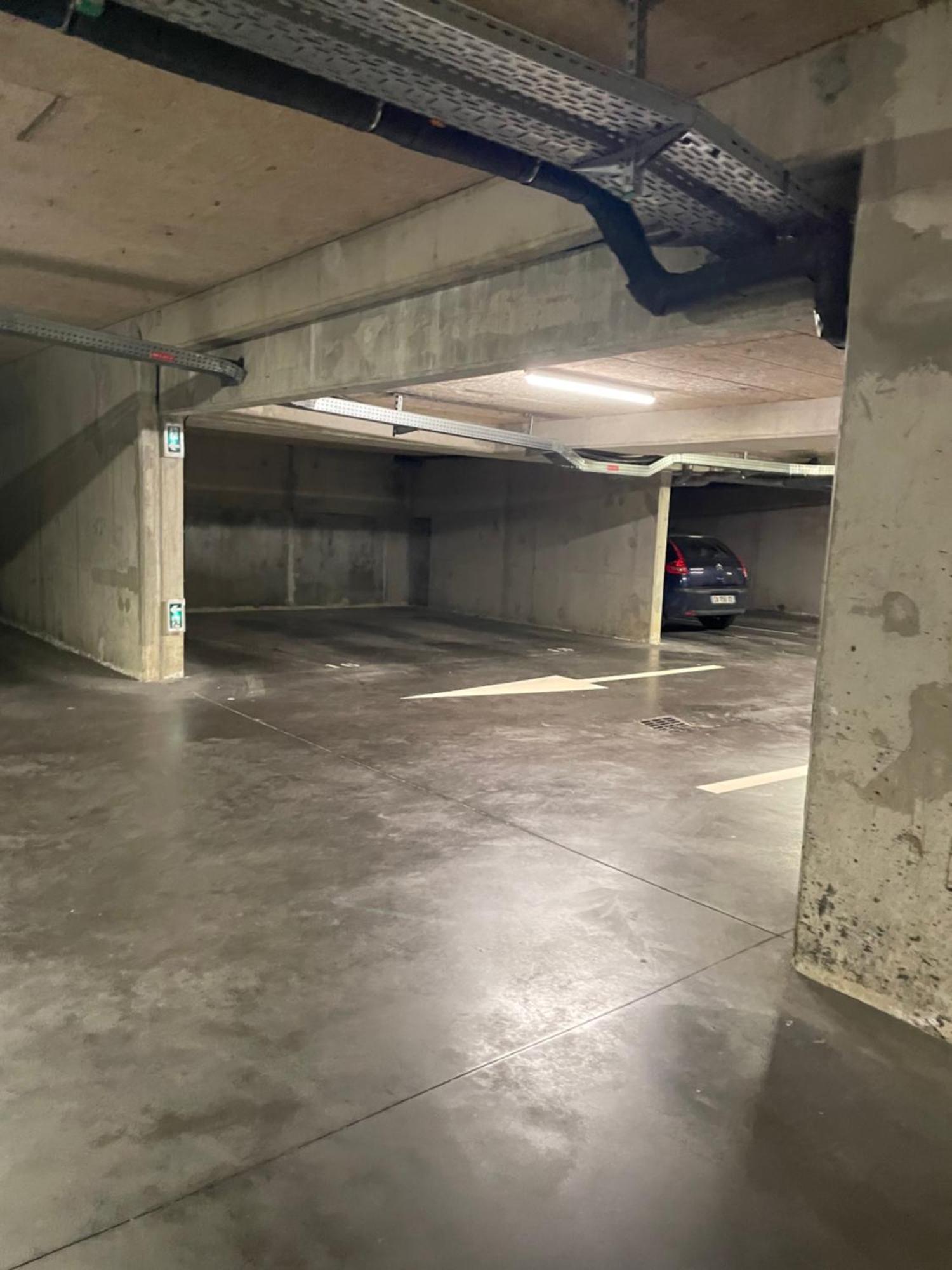 Chez Armando - Lille Centre Avec Option Parking Apartment Exterior photo