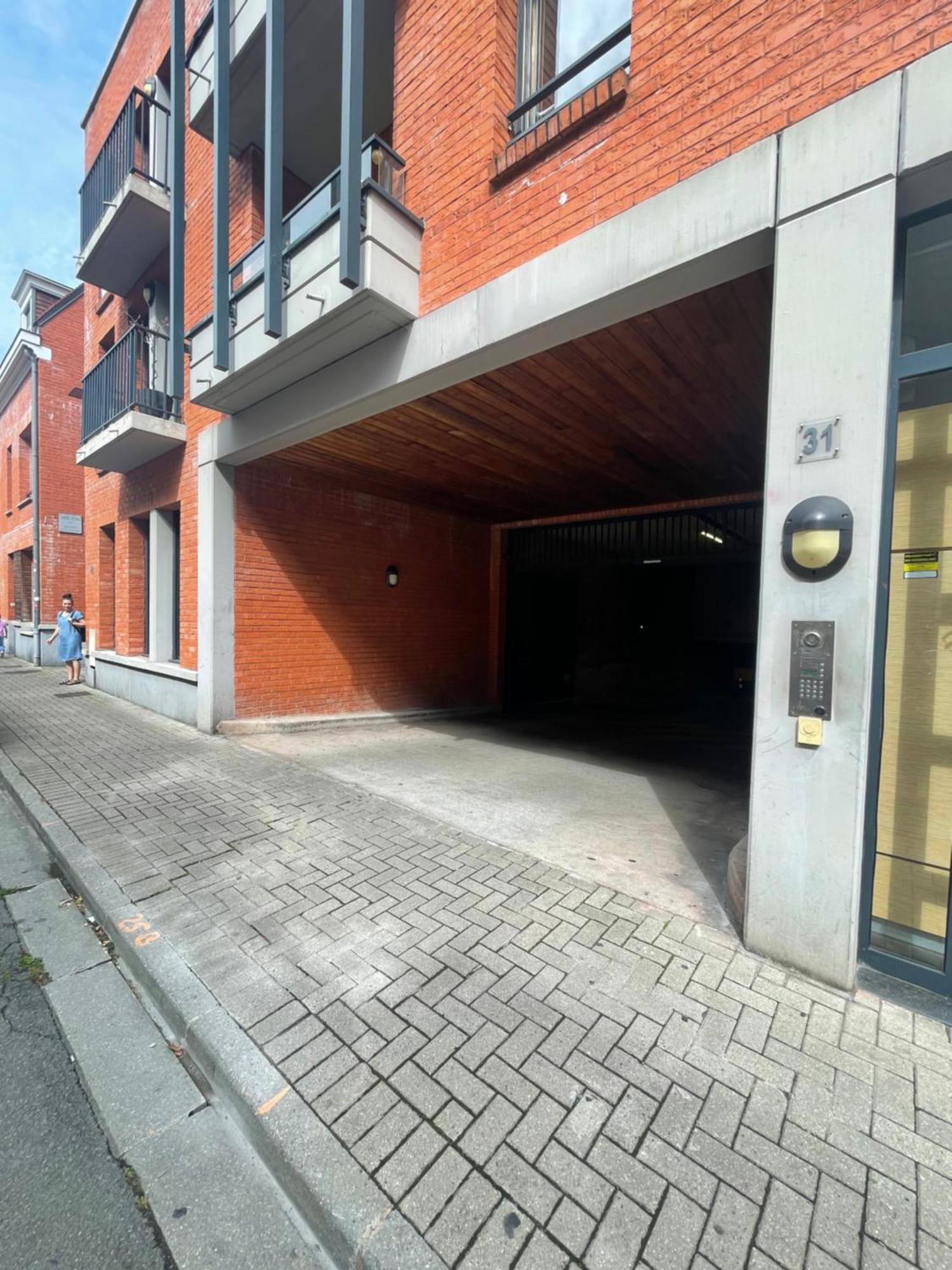 Chez Armando - Lille Centre Avec Option Parking Apartment Exterior photo